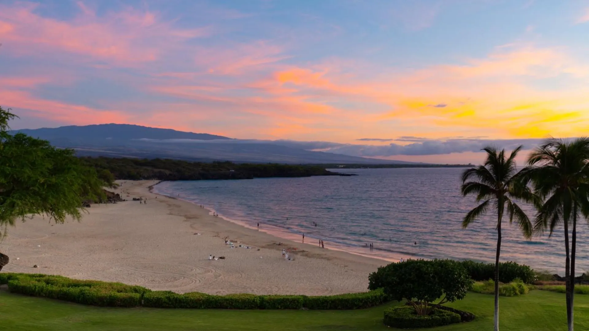 Hébergement de vacances Sand Castle Modern Kamilo 4Br Home With Ocean Views Bikes Waikoloa